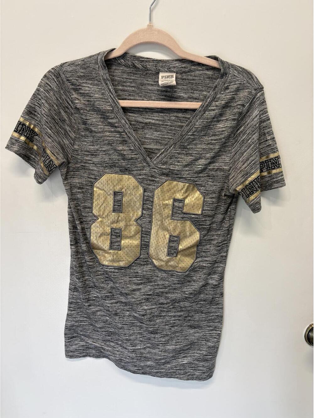 PINK Victoria's Secret Gray Heathered V-Neck T-Shirt with Gold 86 Print